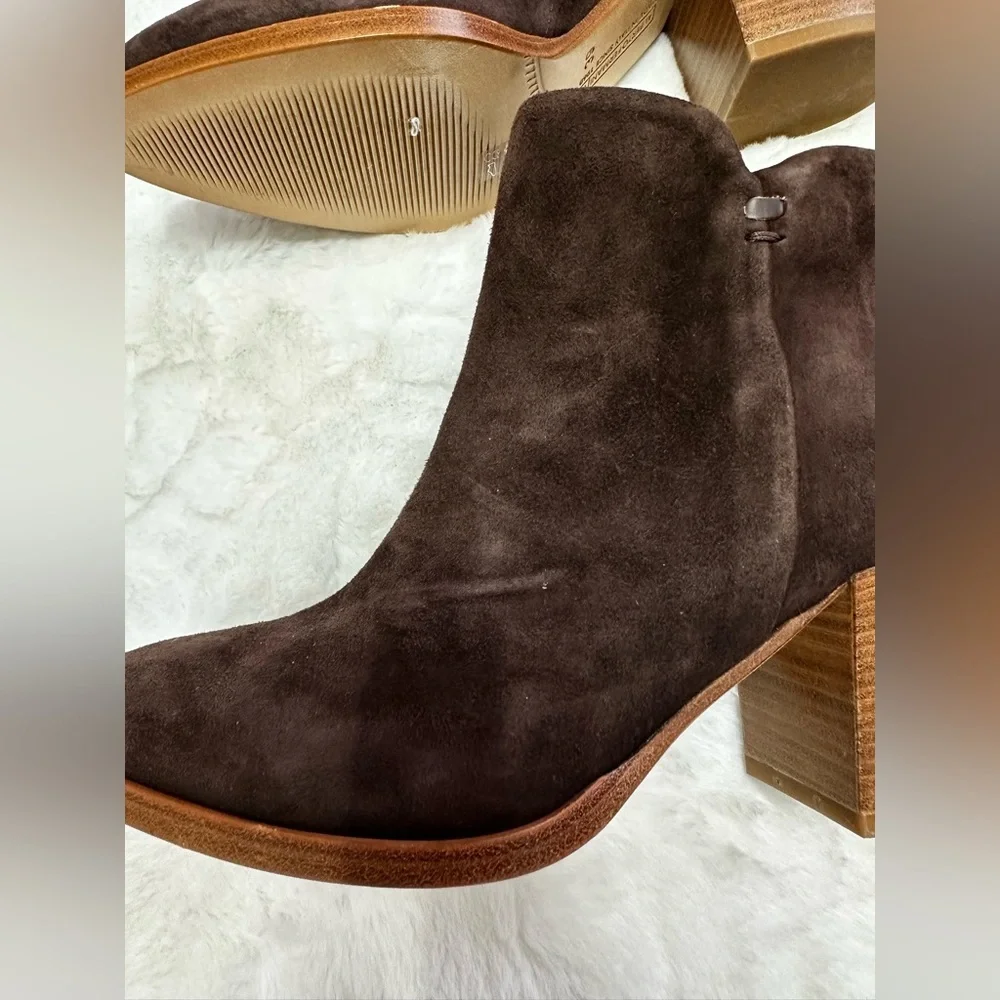 Alberto Fermani Rich suede Brown Ankle Booties - Picture 6 of 14